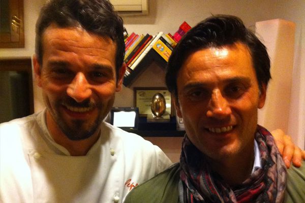 Ristorante Pepenero a San Miniato, selfie Chef Gilberto Rossi con ospiti Vip