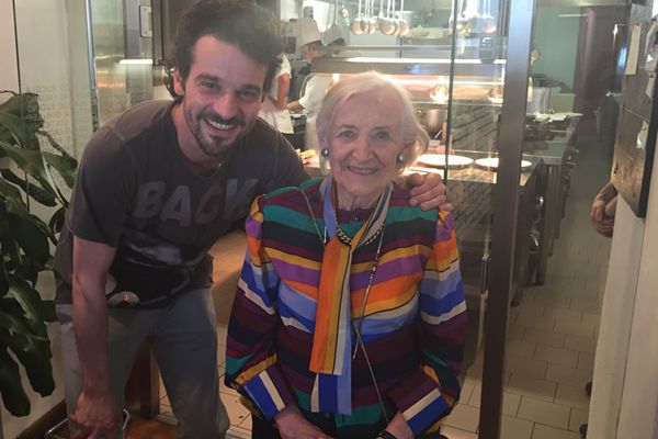 Ristorante Pepenero a San Miniato, selfie Chef Gilberto Rossi con ospiti Vip