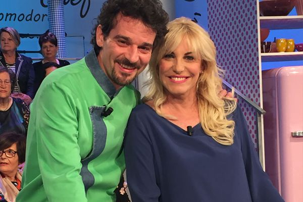 Ristorante Pepenero a San Miniato, selfie Chef Gilberto Rossi con ospiti Vip