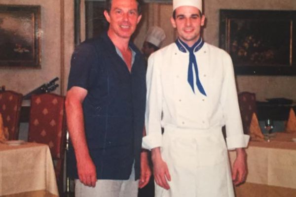 Ristorante Pepenero a San Miniato, selfie Chef Gilberto Rossi con ospiti Vip